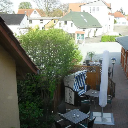 Hotel Hotel-pension Zur Mole Wiek auf Ruegen