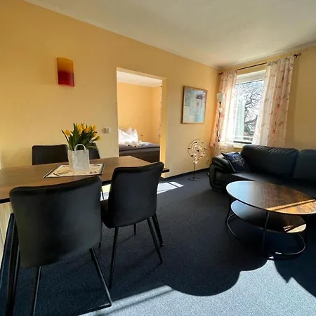 Hotel Hotel-pension Zur Mole Wiek auf Rügen